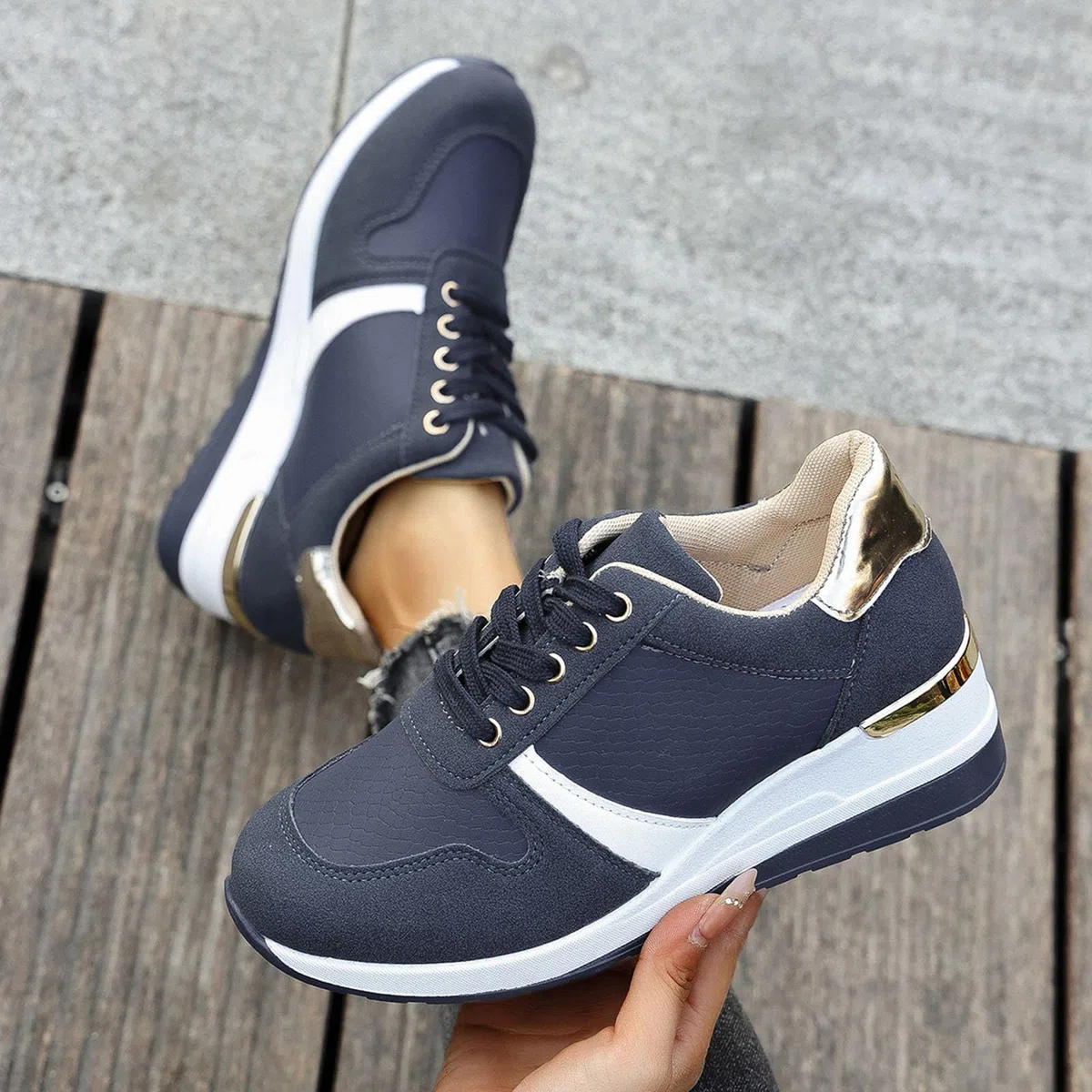 Scarpe da ginnastica da donna, traspiranti, da tennis, leggere, comode, casual, alla moda, antiscivolo, casual, colore bianco, nero, per attività all'aria aperta