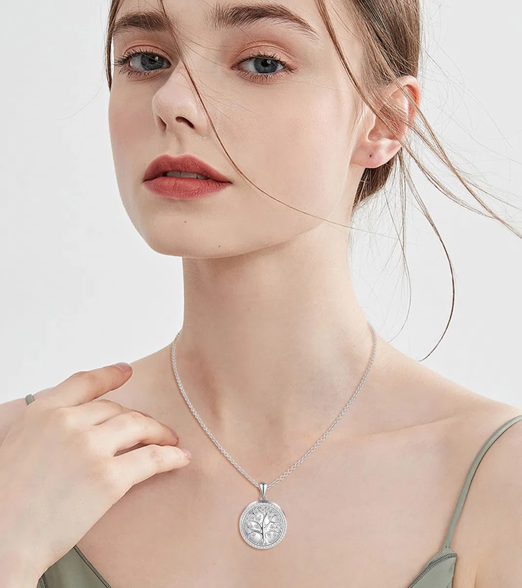 Collana Foto Personalizzata in Argento 925 Medaglione Albero della vita per Donna, Ciondolo Albero Portafoto con Zirconi, Regalo Gioielli per Madre Figlia Fidanzata