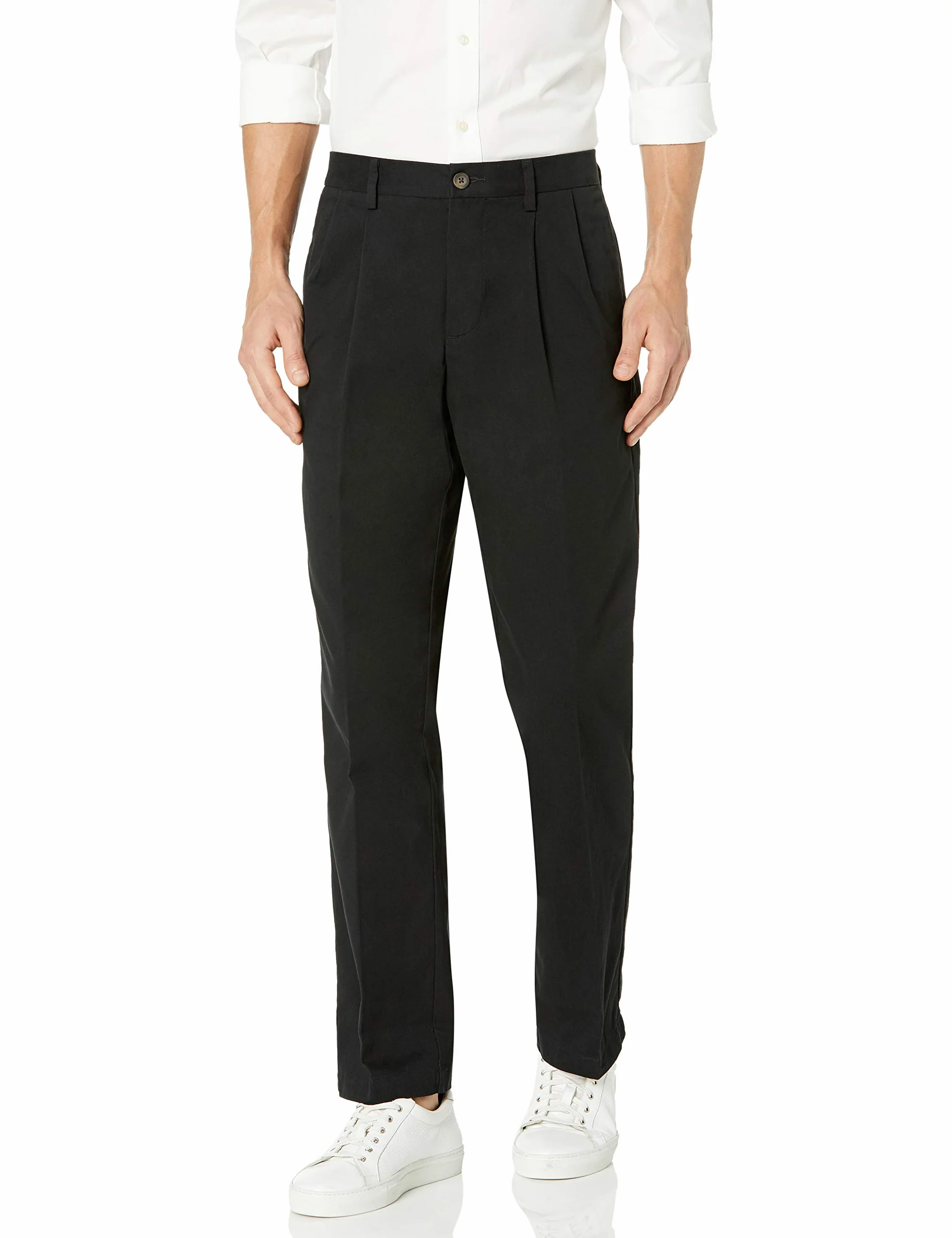 Amazon Essentials Pantaloni Chino Plissettati Anti-Piega, Vestibilità Classica (Disponibili in Taglie Forti) Uomo