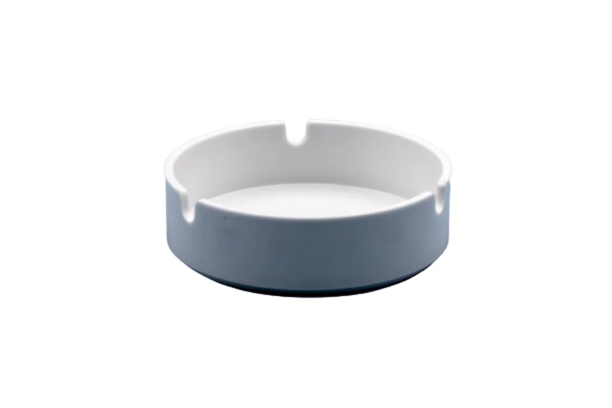 15 Posaceneri bianchi o neri, posacenere in mealmina, compatto, resistente alle bruciature di sigarette Made in Italy (Bianco)