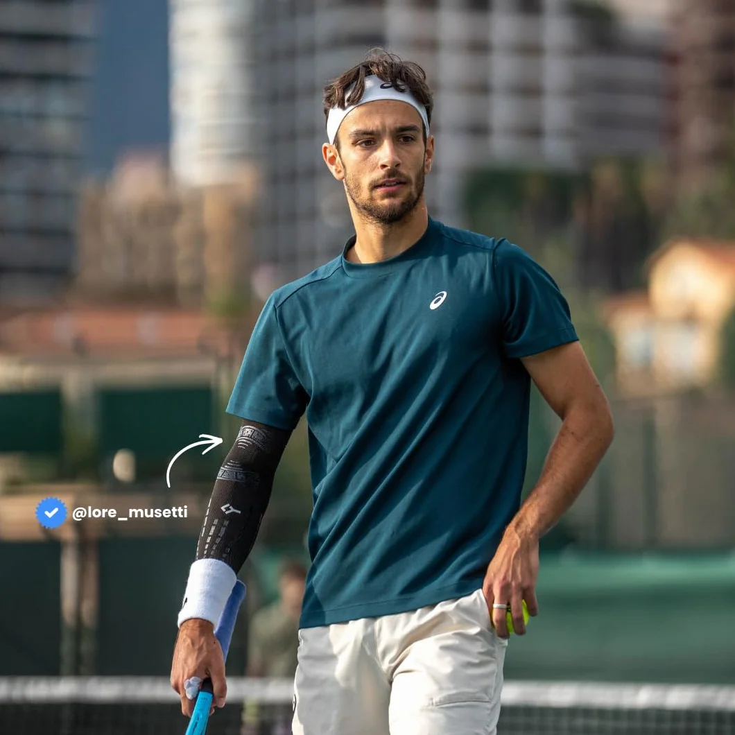 FLOKY 1pz Manicotto No Strain Evolution Multisport. Tennis Padel Basket. Riduce Vibrazioni, sostiene Gomito e avambraccio. Manicotto a Compressione, stabilizza tendini Muscoli
