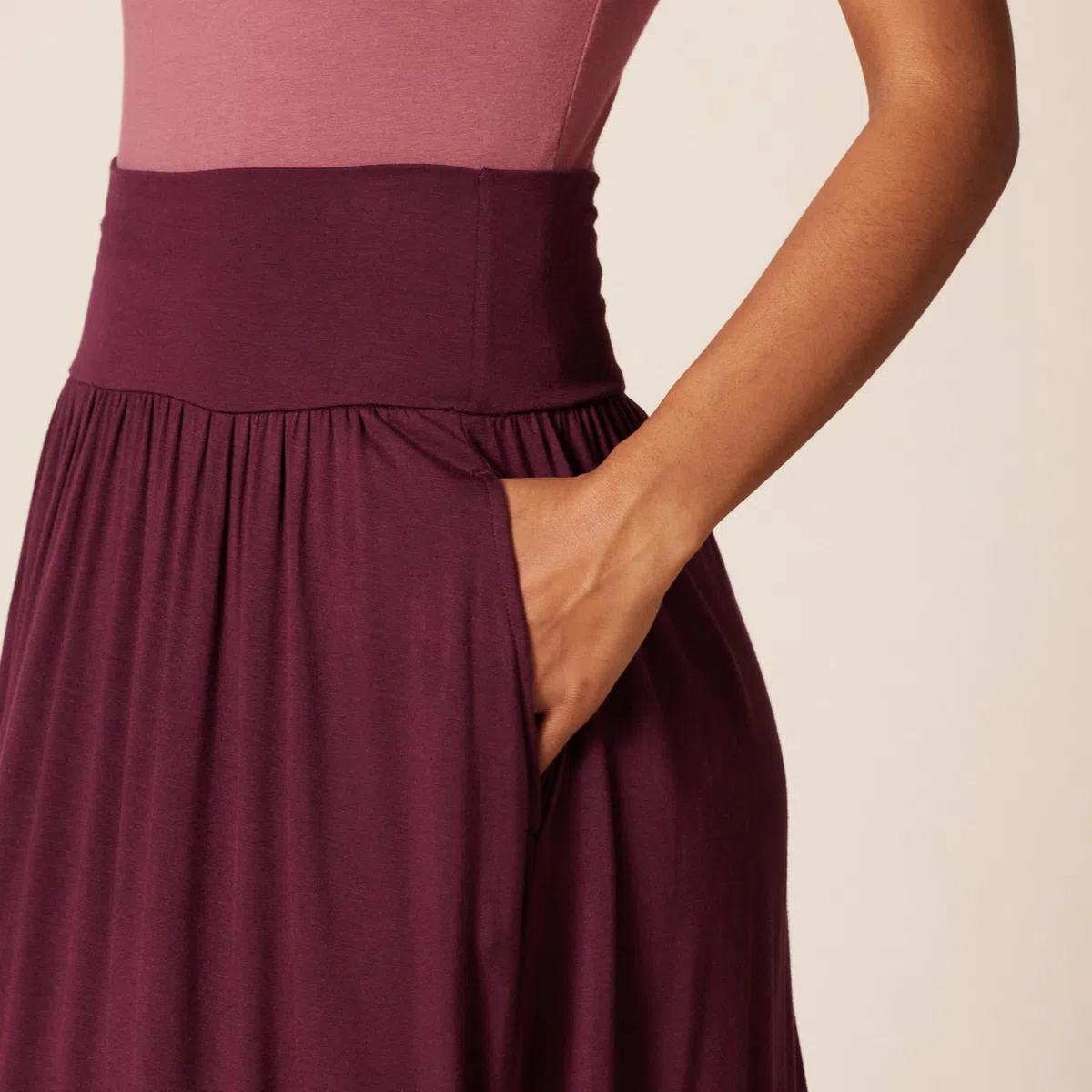 Amazon Essentials Longuette Pull-on in Jersey Donna