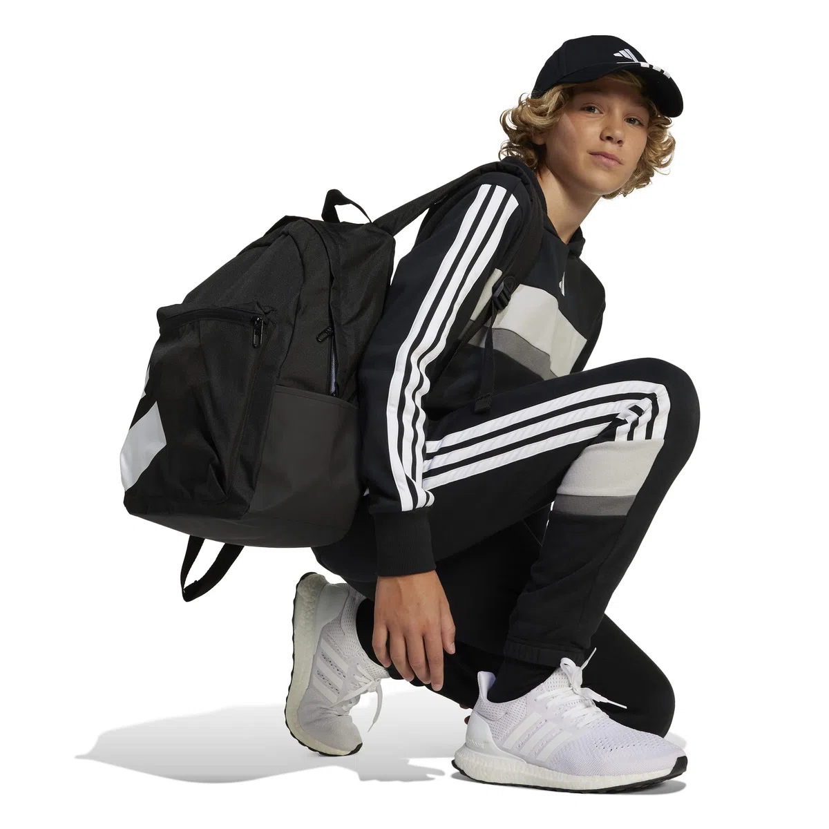 Adidas - Seasonal Essentials Tiberio 3 Stripes Fleece Pant, Pantaloni Unisex - Bambini e Ragazzi
