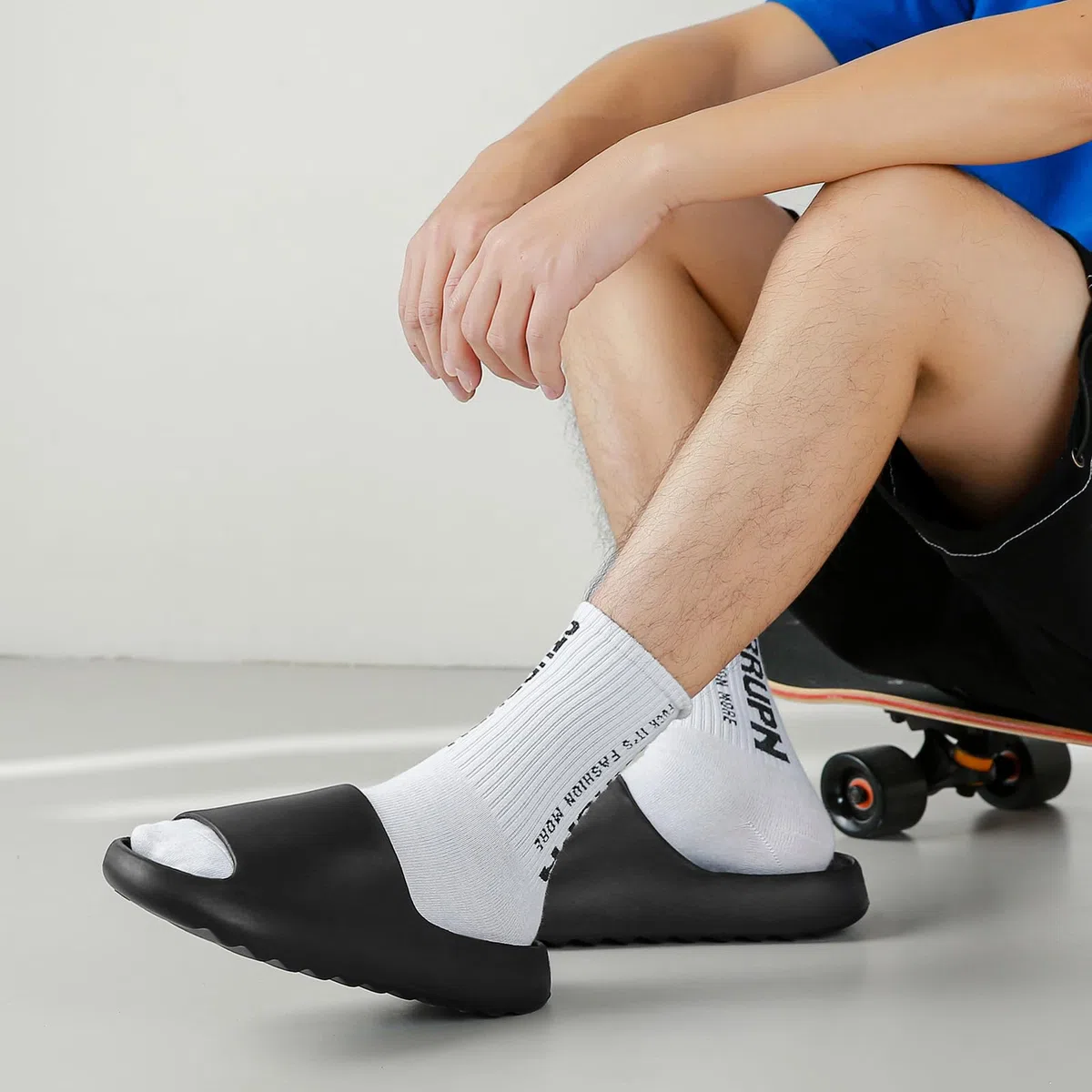 Ciabatte Uomo Donna Estive Mare Pantofole Cozy Slides Casa Foam Slide Piscina Scarpe Nuvola Slippers Gomma Sliders Estivi Sandali