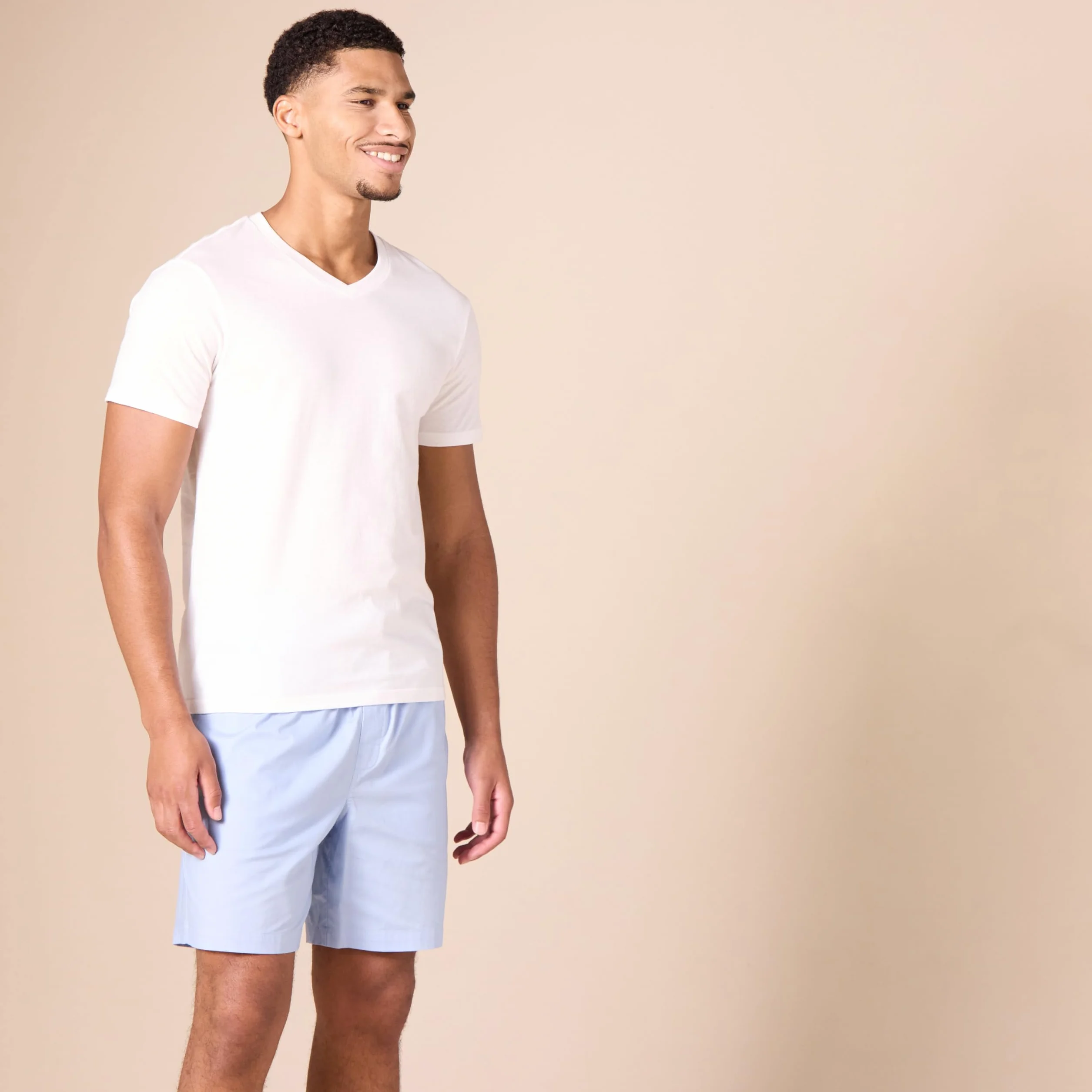Amazon Essentials Maglietta Intima Con Scollo A V, Traspirante, In Cotone Uomo, Pacco da 6