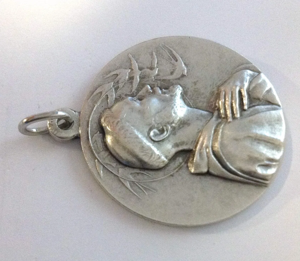 Medaglia di San Francesco D'assisi - Realizzata in Alto Rilievo Patrono d'Italia e D'Europa - Misura Grande - Big Size - 32 mm