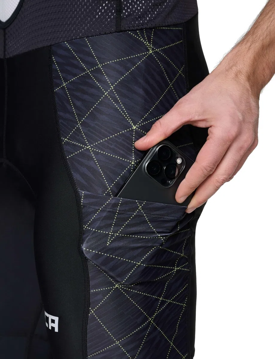 TCA Salopette Ciclismo Uomo con Fondello Professionale – Pantaloncini Bici con Bretelle e Tasche Laterali – Tessuto ad Asciugatura Rapida per Bici da Corsa, Gravel e MTB