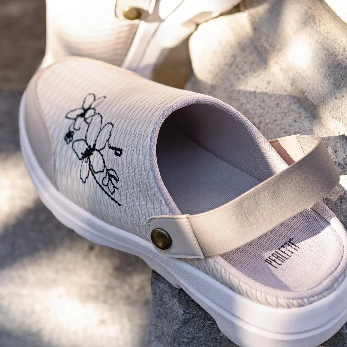 PERLETTI Ciabatte Sneakers Donna Slip On Ultra Leggere - Pantofole Comode con Rete Quattro Stagioni - Sandali Comfort Interno Esterno Traspiranti con Suola Rialzata Antiscivolo
