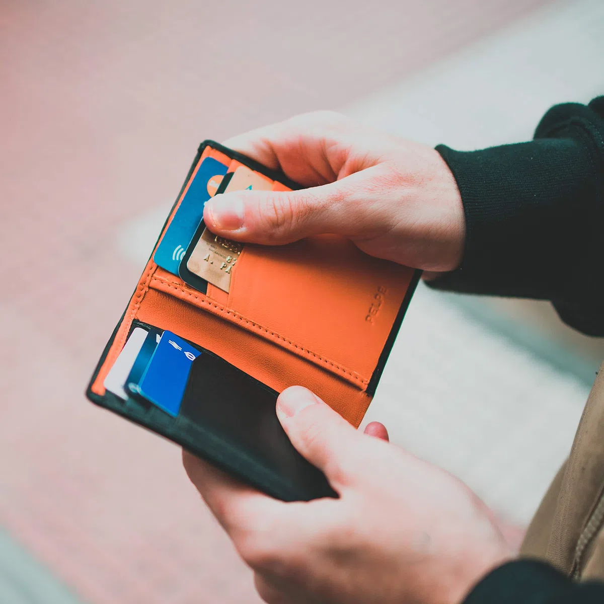Portafoglio uomo slim - 100% pelle - piccolo, sottile - Porta soldi e carte di credito - Portacarte compatto
