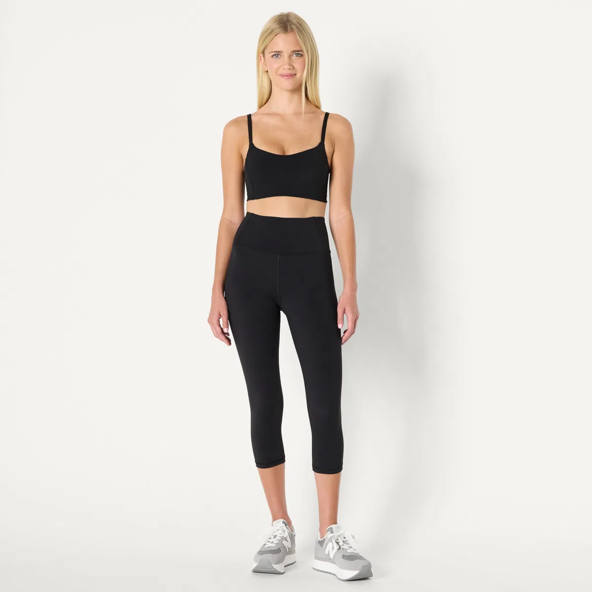 Amazon Essentials Leggings Sportivi da Allenamento in Palestra Total Train Donna