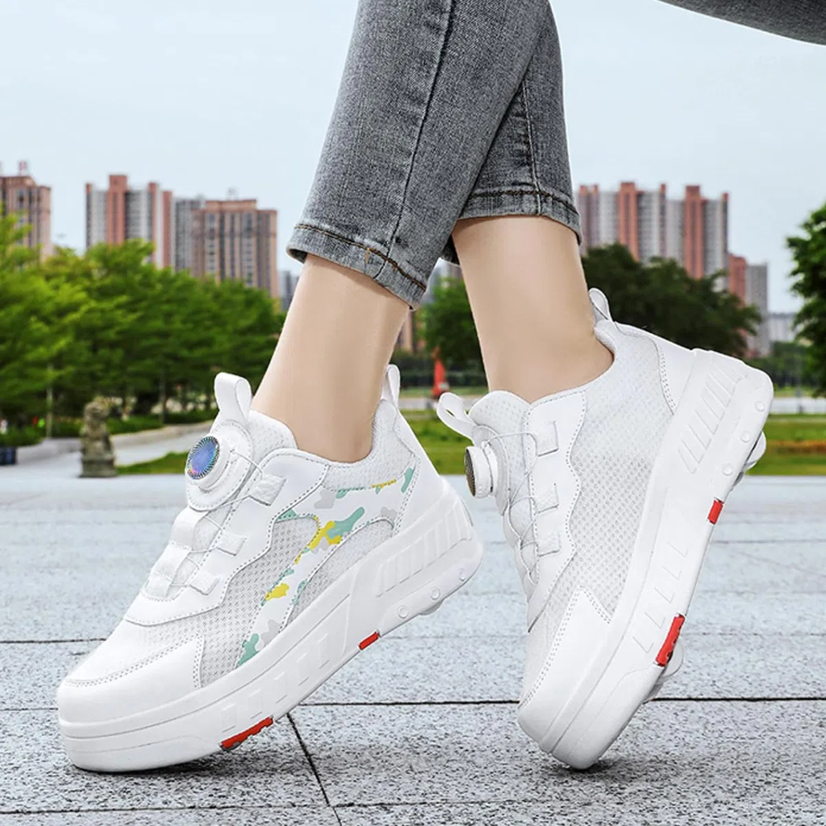 Hixingo Scarpe con Rotelle per Ragazzi Ragazze, Bambino 2 in 1 Scarpe da Skateboard Sneakers Sportive con Ruote, Lacci Revolve Scarpe Ginnastica Pattini a Rotelle