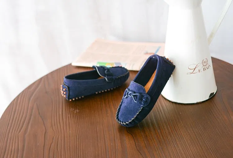 Mocassini Unisex-Bambini e Ragazzi Scarpe Antiscivolo Cucite a Mano Pelle Loafer