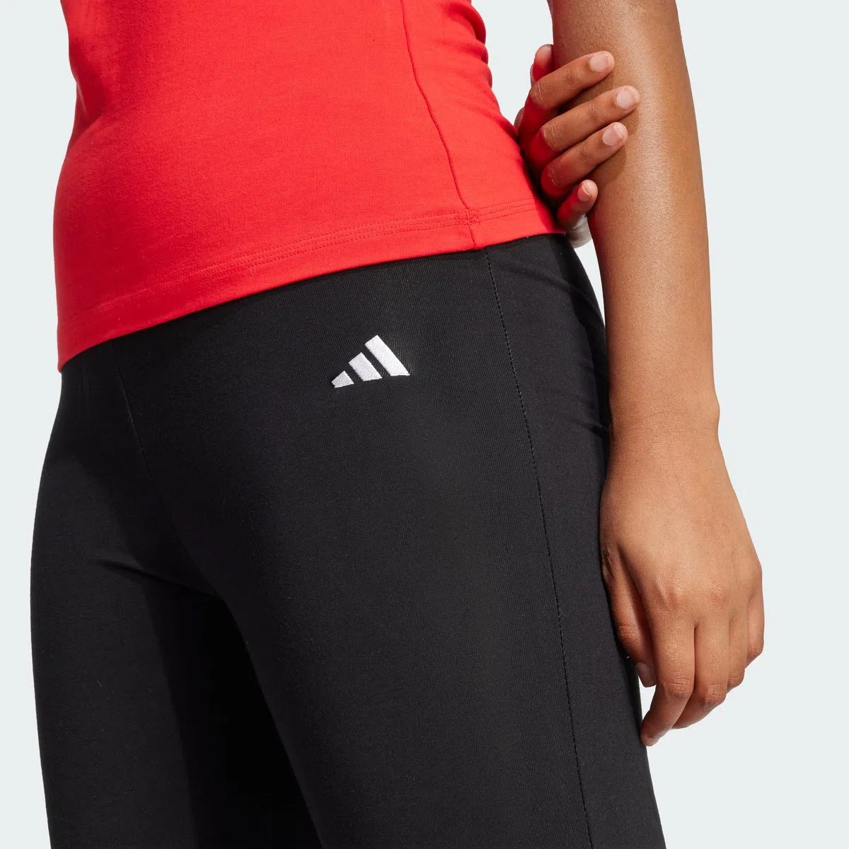 Adidas Donna Essentials Small Logo Flared Leggings