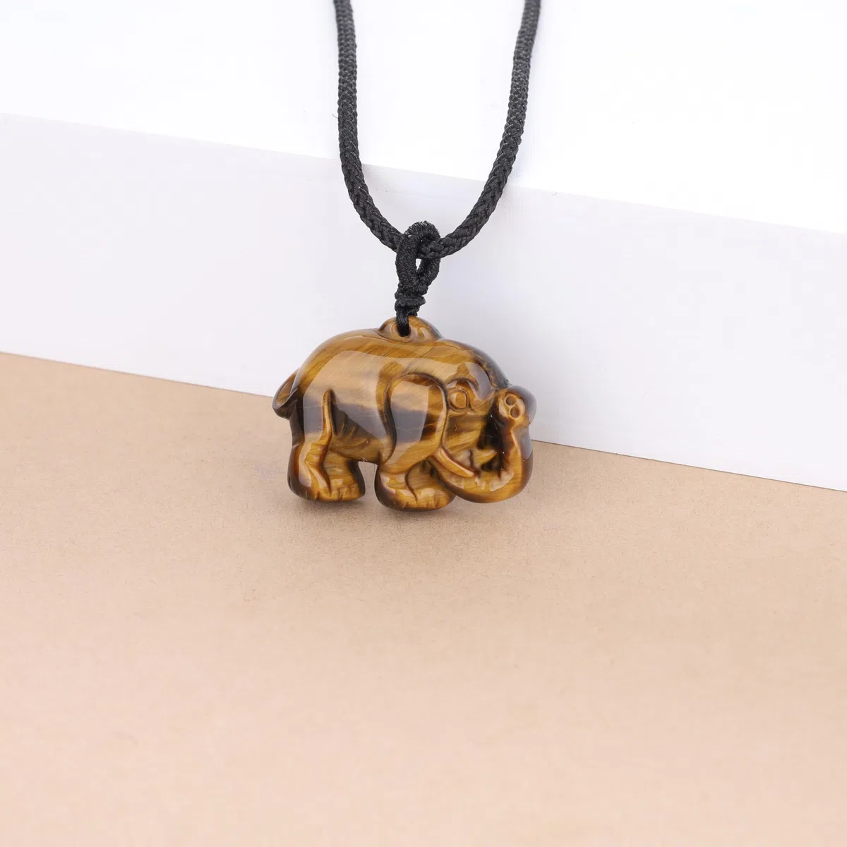 COAI Pendente Elefante in Pietra Dura Naturale Occhio di Tigre, Collana Pendente Unisex Laccio Regolabile