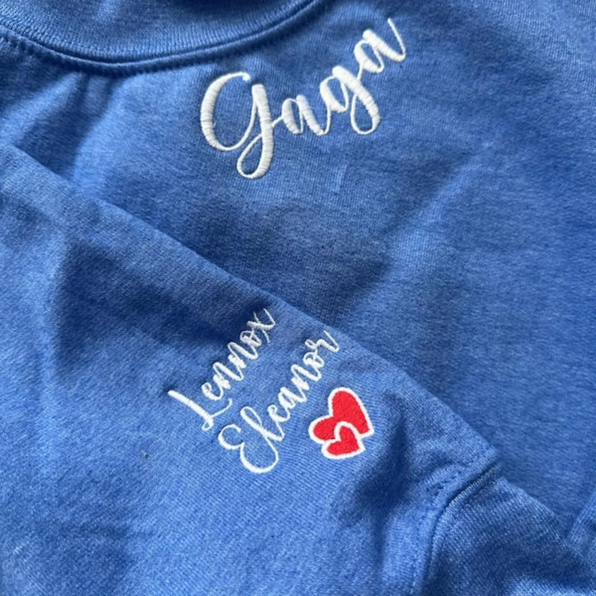 Felpa Personalizzata per Mamma con Nomi dei Bambini, Girocollo, Regalo per Mamma, Nonna