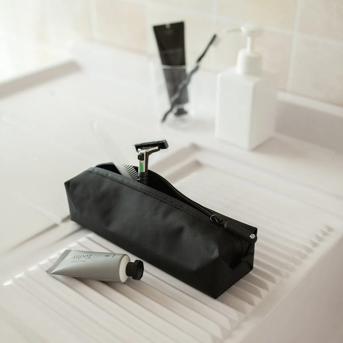 Comfyable Small Toiletry Bag