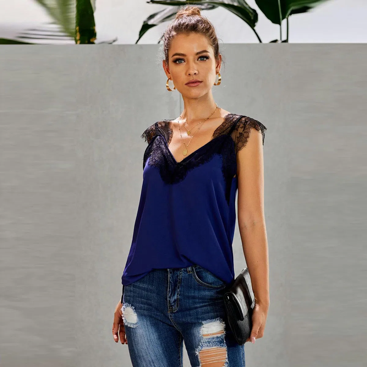 T-Shirt Estiva Nuova Maglia Esterna per Donna Top con Bretelle in Pizzo Senza ma con Scollo a V Stile Casual Europeo e Americano per donna-LC251886-Grigio-L