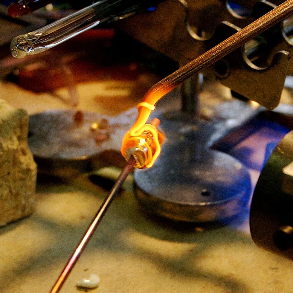Venetiaurum - Orecchini per Donna con Perle Ovali in Vetro Originale di Murano e argento 925 anallergico- Gioiello completamente Made in Italy Certificato