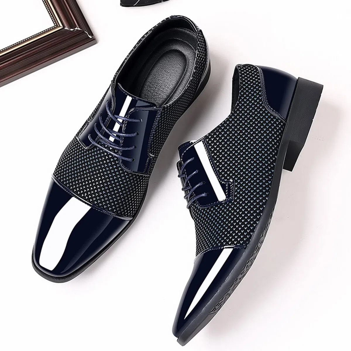 Scarpe Derby Uomo Verniciata Cuoio Derby Elegante Scarpette Uomo Sera in Pelle Vintage Scarpe Vernice Classiche Formale Lavoro Brogue Scarpe Sposo Cerimonia Comode Casual Uomo Scarpe