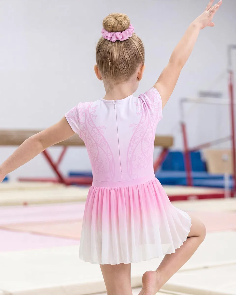 Gogokids Set da ginnastica da bambina con gonna, a maniche corte, con gemme scintillanti e stampa, 3 pezzi, per danza, yoga, performance, include elastico per capelli, età 3-12 anni
