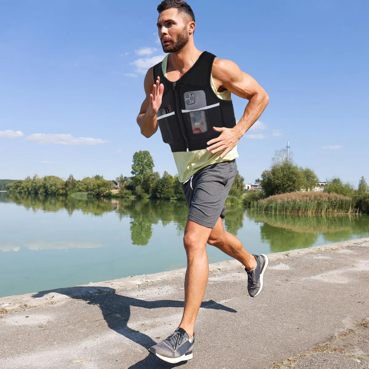 Gilet Running Super Leggero, Zaino Trail Running per Uomo e Donna, Gilet da Corsa Riflettente Traspirante per Uomini e Donne, con 7 Tasche Cintura Regolabile Vest