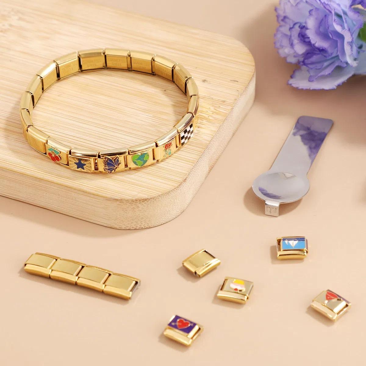 Braccialetto con Ciondoli Italiano, Bracciale Italiano in Oro con Strumento di Apertura e 10 Ciondoli Staccabili Ciondoli per Braccialetti Italiani in Acciaio Inossidabile Bracciale