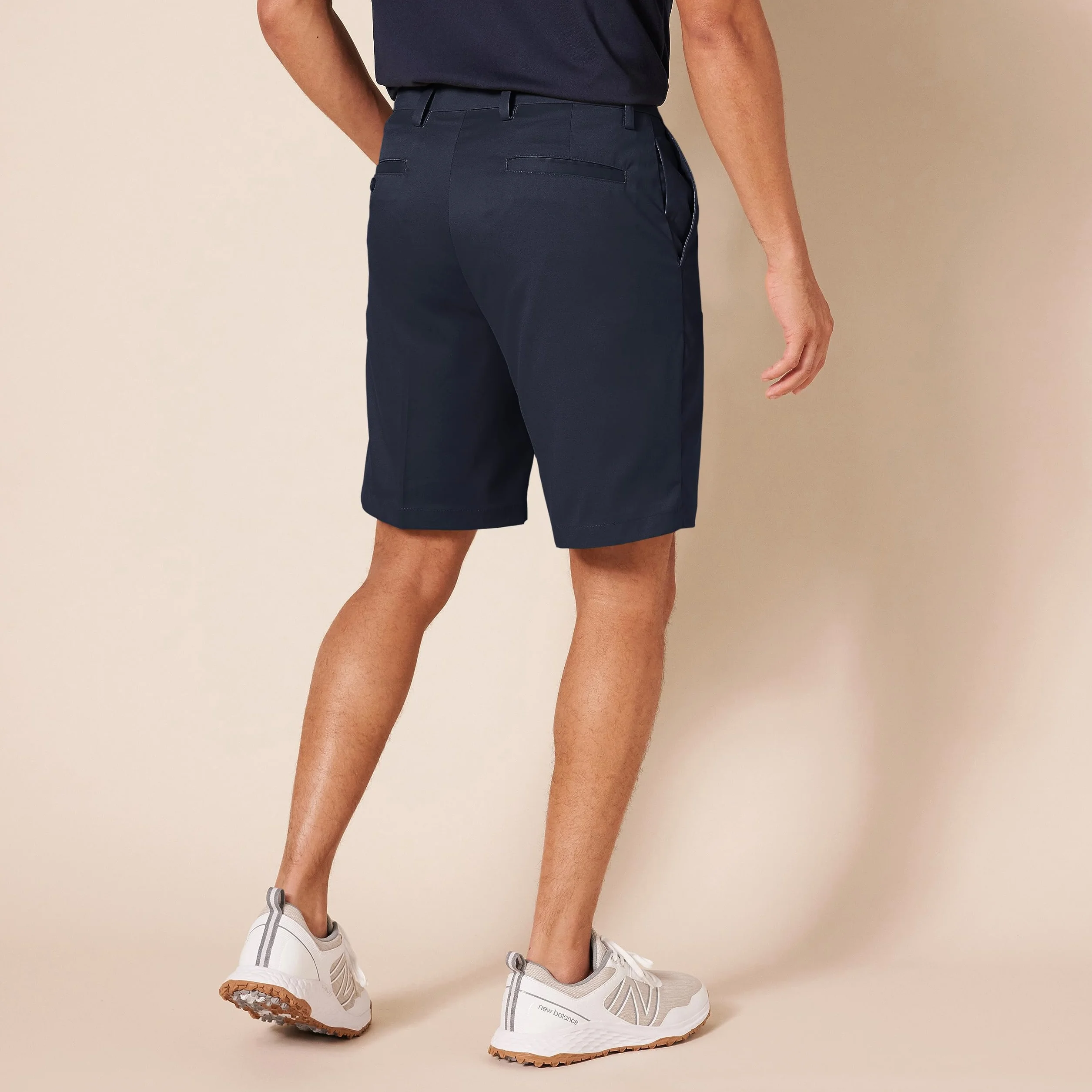 Amazon Essentials Pantaloncini da Golf Elasticizzati, Vestibilità Classica (Disponibili in Taglie Forti) Uomo