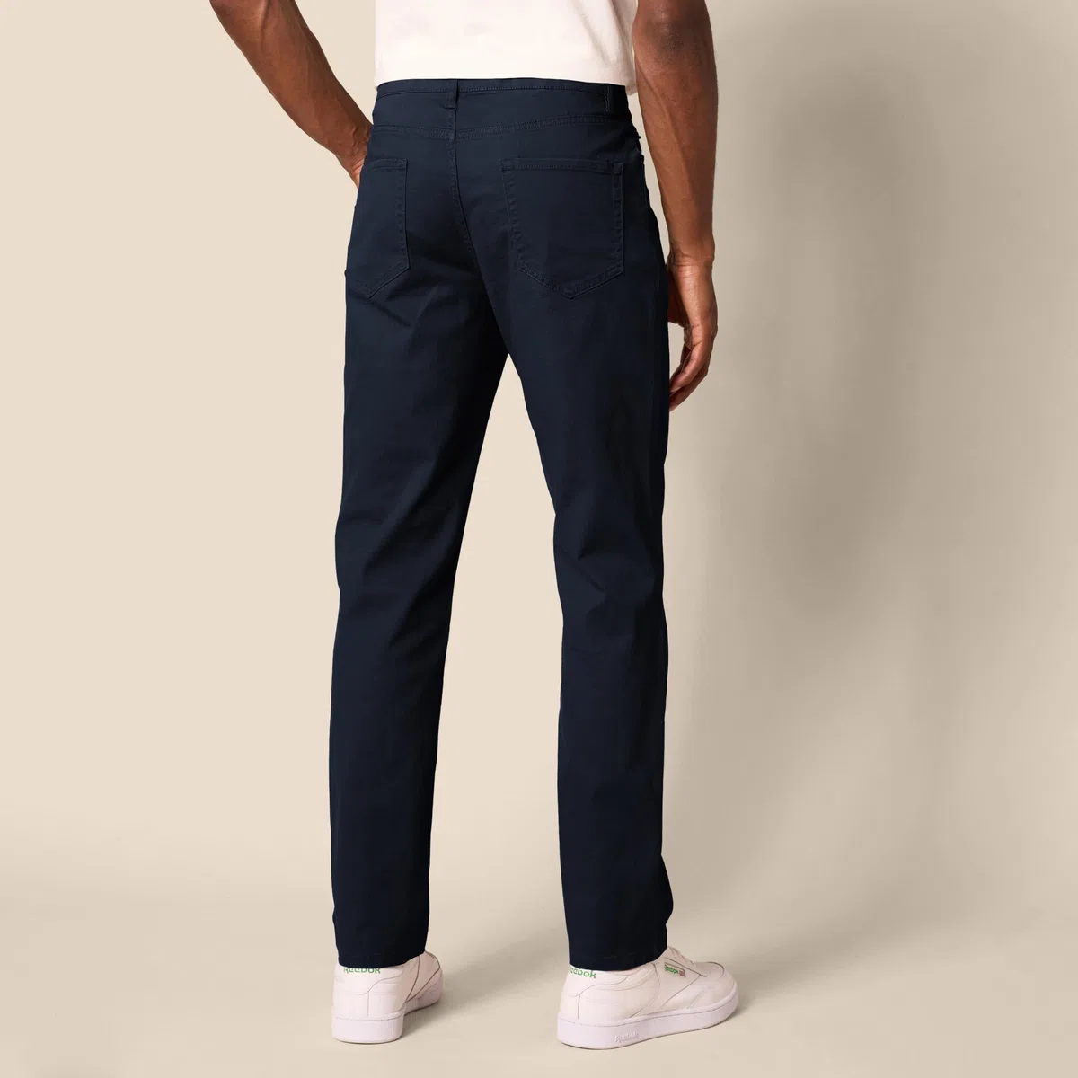Amazon Essentials Pantaloni in Twill Elasticizzati con 5 Tasche e vestibilità Sportiva (Disponibile nelle Taglie Big & Tall) Uomo