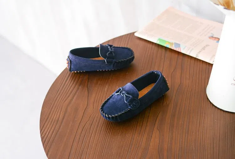Mocassini Unisex-Bambini e Ragazzi Scarpe Antiscivolo Cucite a Mano Pelle Loafer