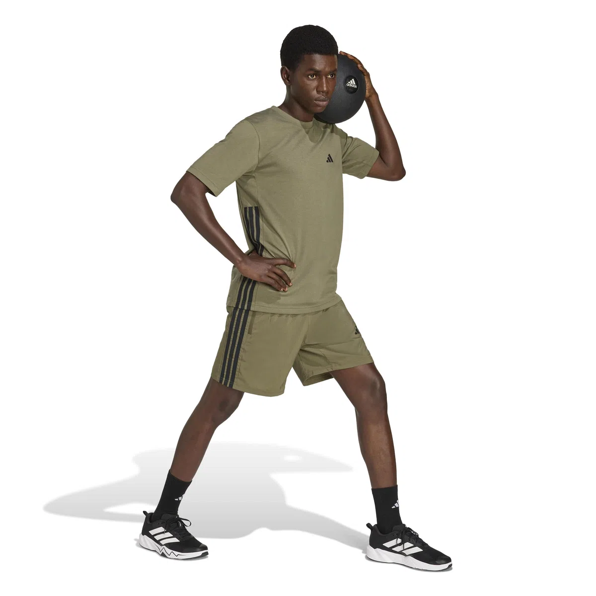 adidas - Workout Essentials Base 3 Stripes Woven Short, Pantaloncini Uomo