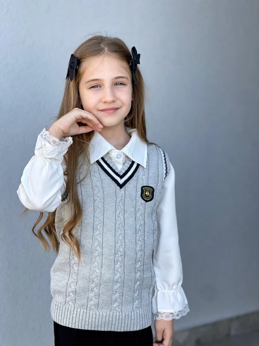LOLANTA Gilet a Maglia con Scollo a V per Bambini e Bambine, Maglione Senza Maniche in Maglia, Maglieria da Scuola, Pullover per Ragazzi 5–11 Anni