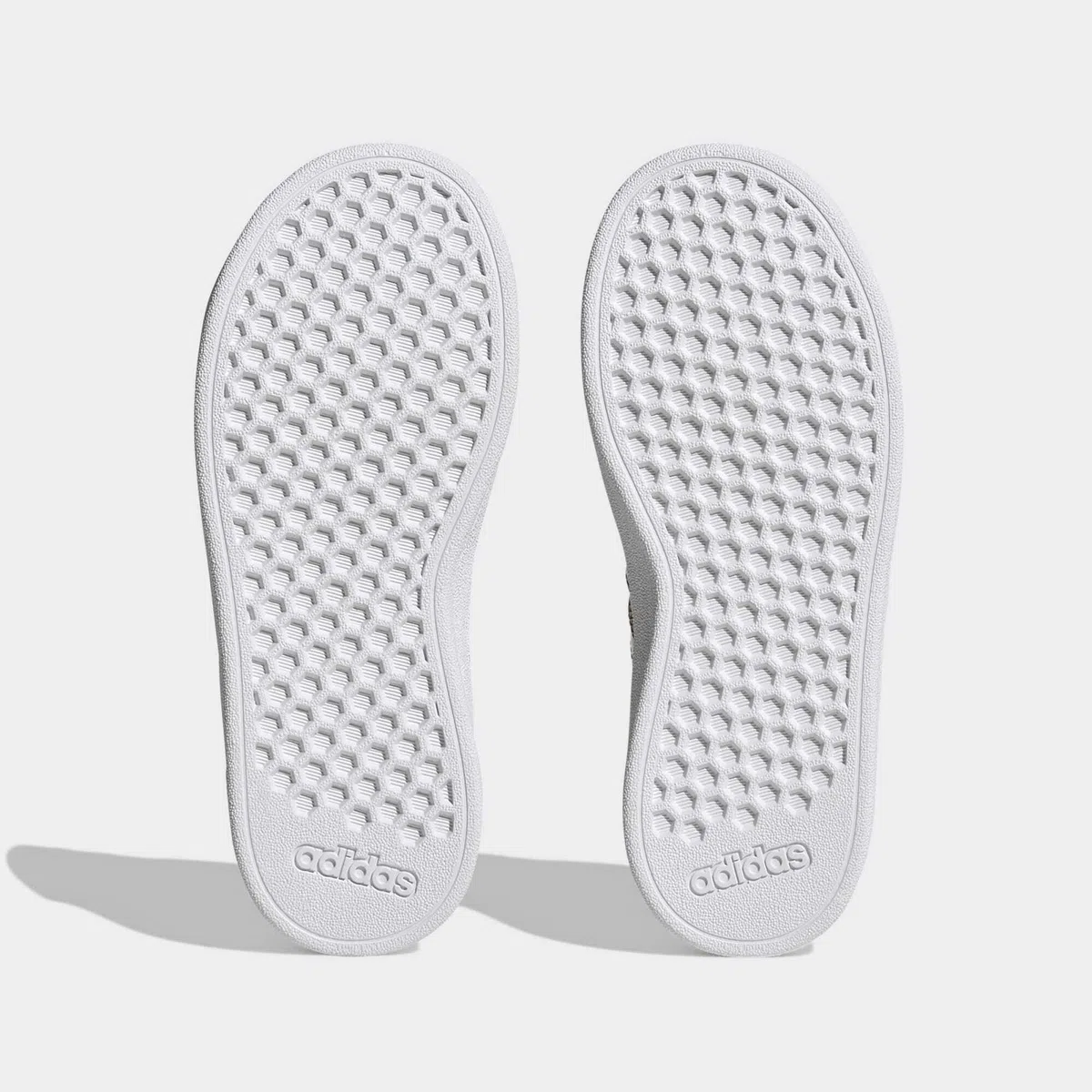 Adidas Unisex - Bambini e Ragazzi Grand Court Sustainable Lifestyle Court Elastic Lace And Top Strap Shoes