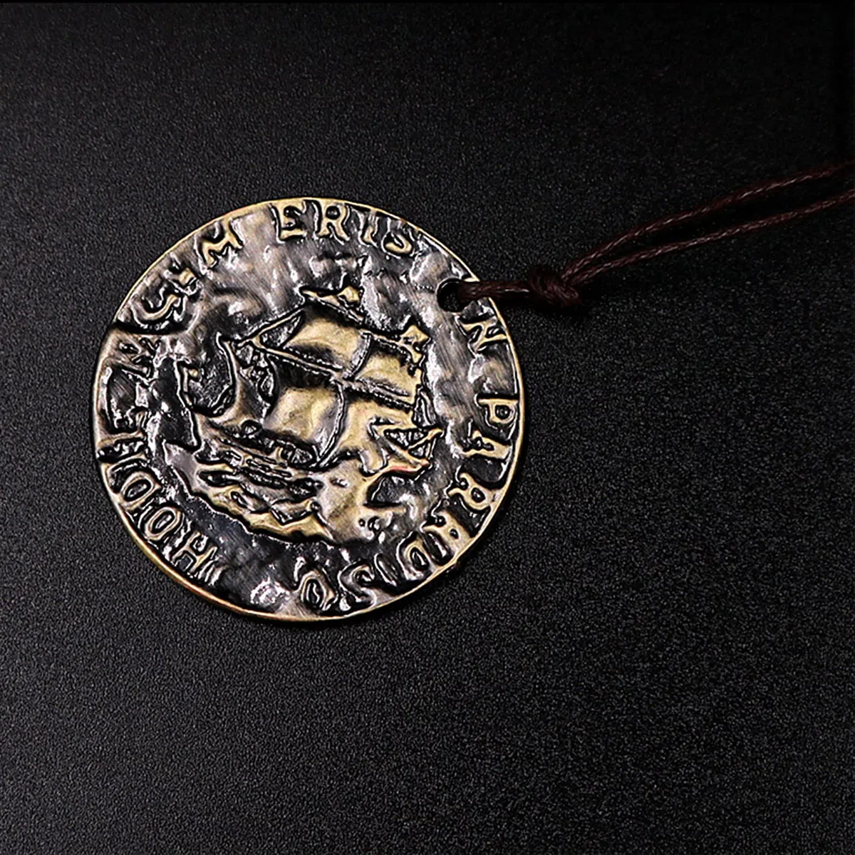 UoYu Uncharted - Set di 4 gioielli con teschio in bronzo, collana con anello e braccialetto in pelle, diario e taccuino con penna