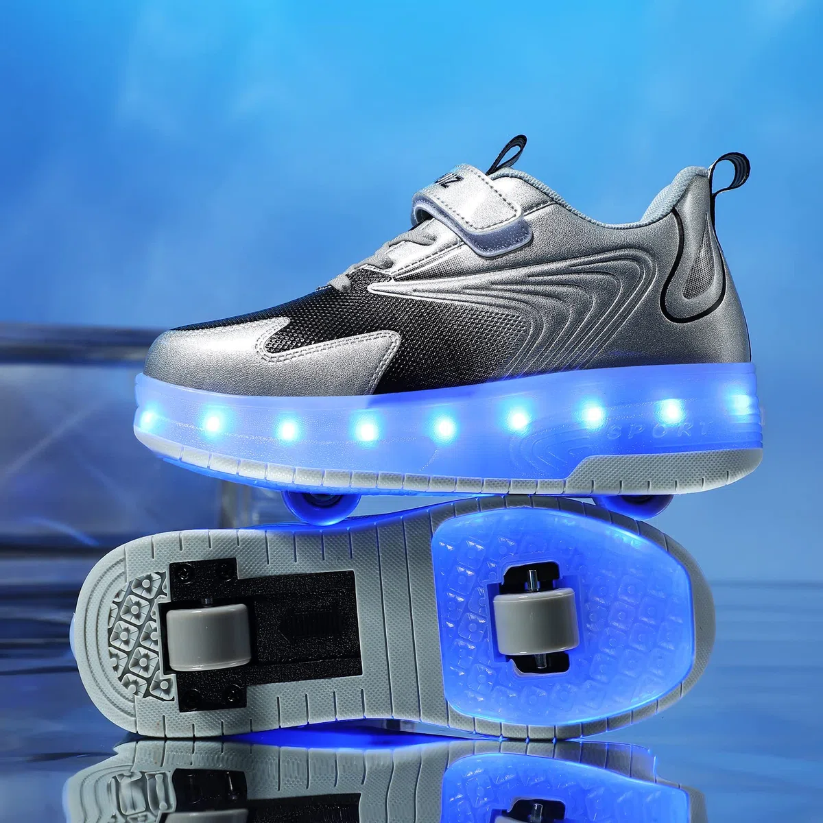 Ragazzi e Ragazze LED Glow Multicolor USB Ricarica Scarpe da Skateboarding Tecnologia Ruote Retractable Outdoor Esercizio Scarpe Sportive Regalo dei Bambini