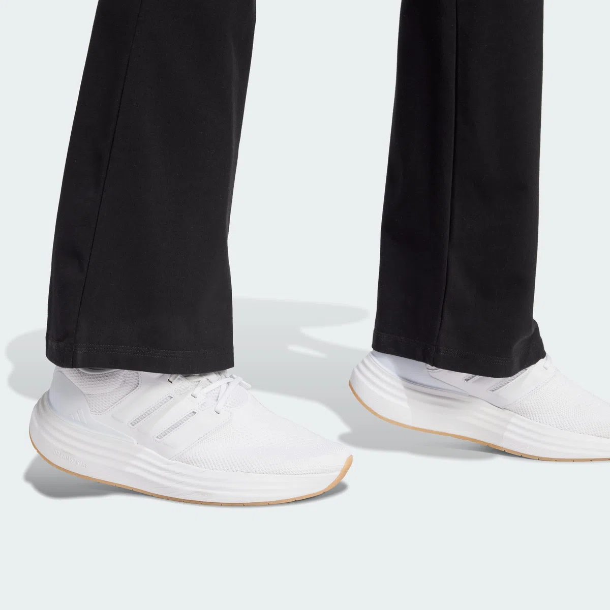 Adidas Donna Essentials Small Logo Flared Leggings