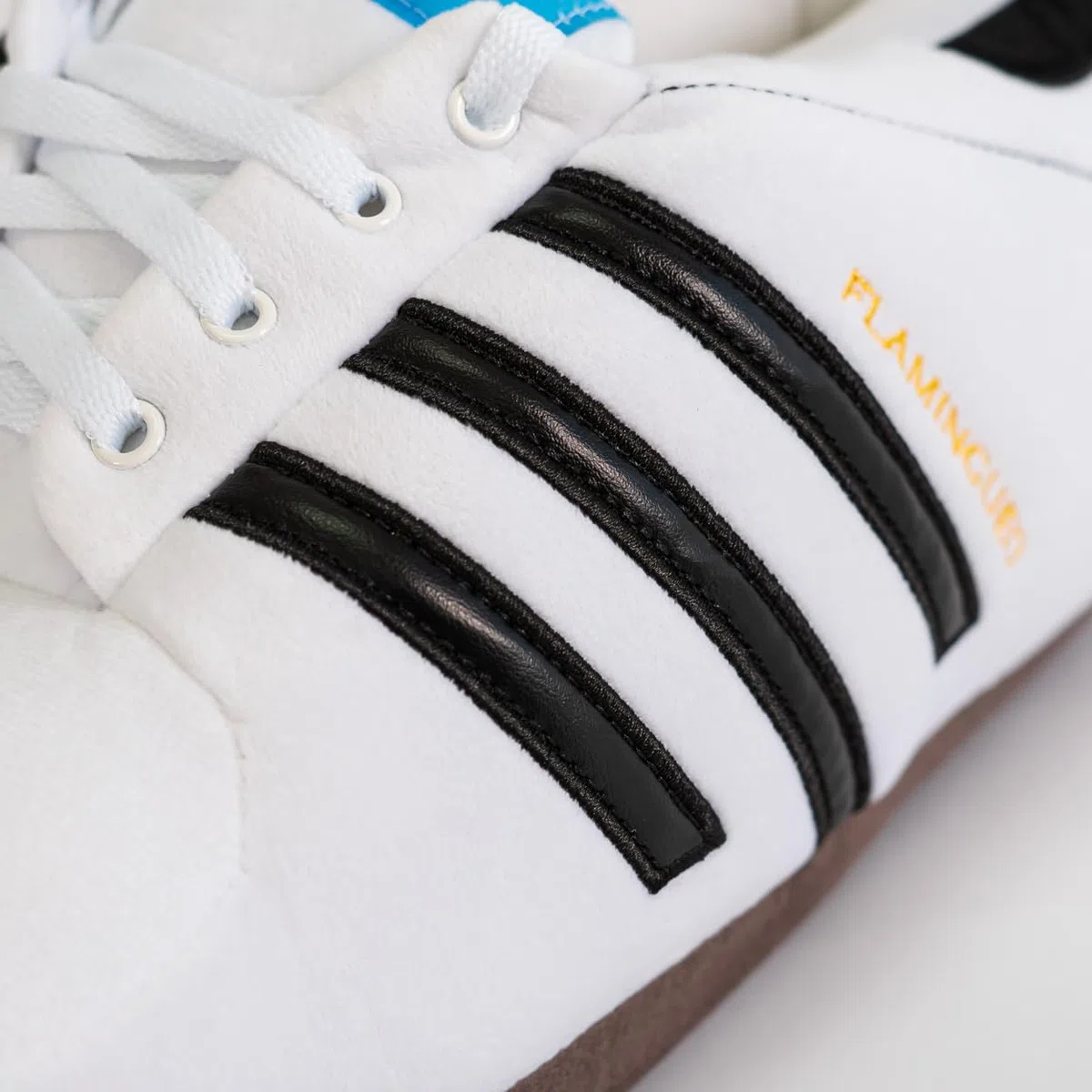 Flamingueo Pantofole Sneakers - Ciabatte Donna Invernali, Pantofole Uomo, Unisex, Ciabatte Invernali Uomo, Regali Divertenti, Taglia Unica