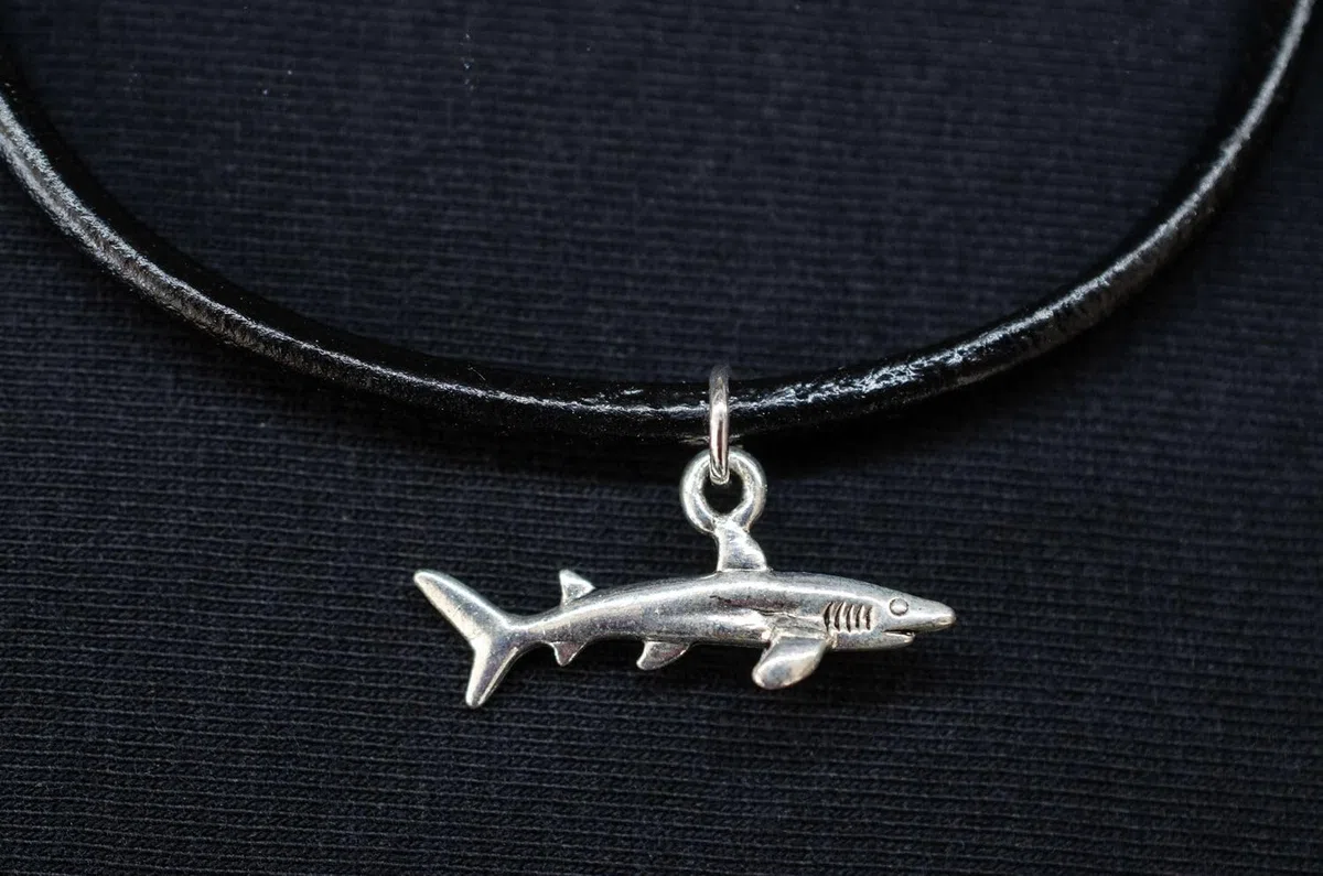 Miniblings Bracciale Squalo Nero Cinturino In Pelle Pesce Oceano Bianco