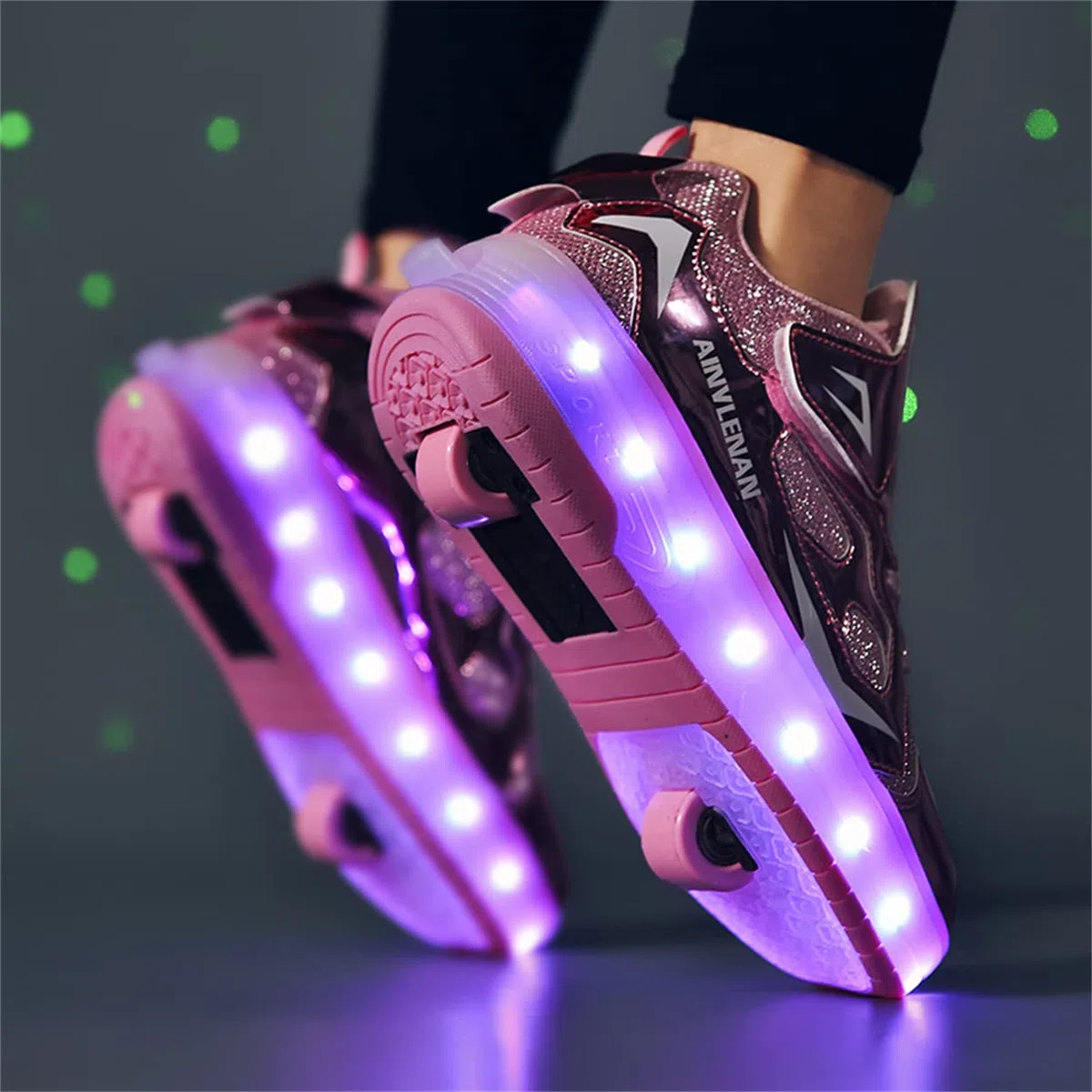 Scarpe con rotelle da Bambina Scarpe con luci Ragazza Scarpe da LED Ruota Skateboard Sneaker Sportive con Rotelle Multisports Skateboard Sneaker con Ruote per Bambini epifania natale compleanno regalo