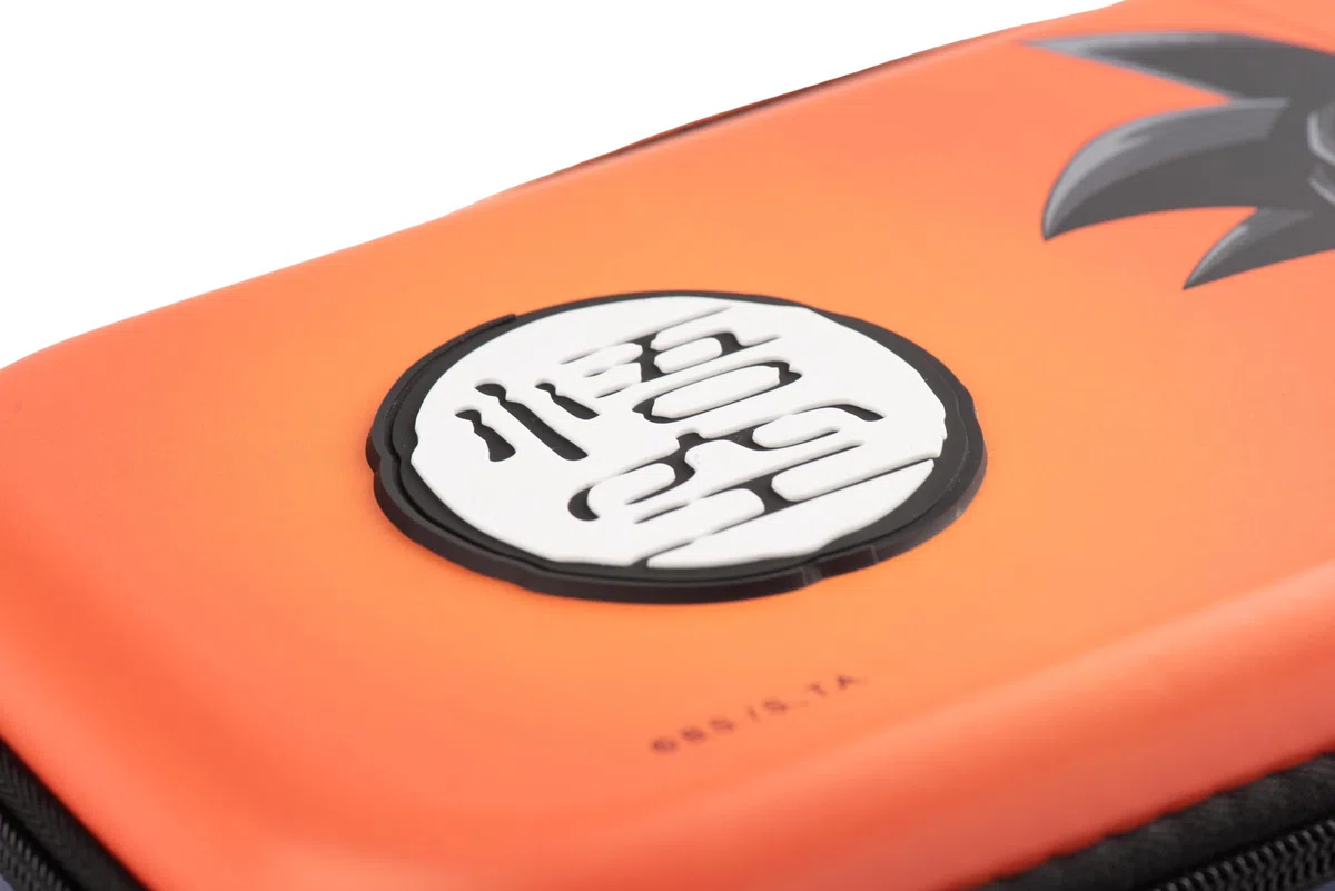 Blade – Custodia per il trasporto e lo stoccaggio per Switch 2, licenza ufficiale Dragon Ball Z, compatibile con Switch/Lite/OLED (Dragon Ball Z)